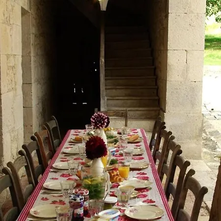 Holiday home Stunning Castle South Francep
